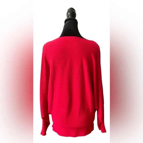 Makarthy: Sweater - Picture 9 of 17